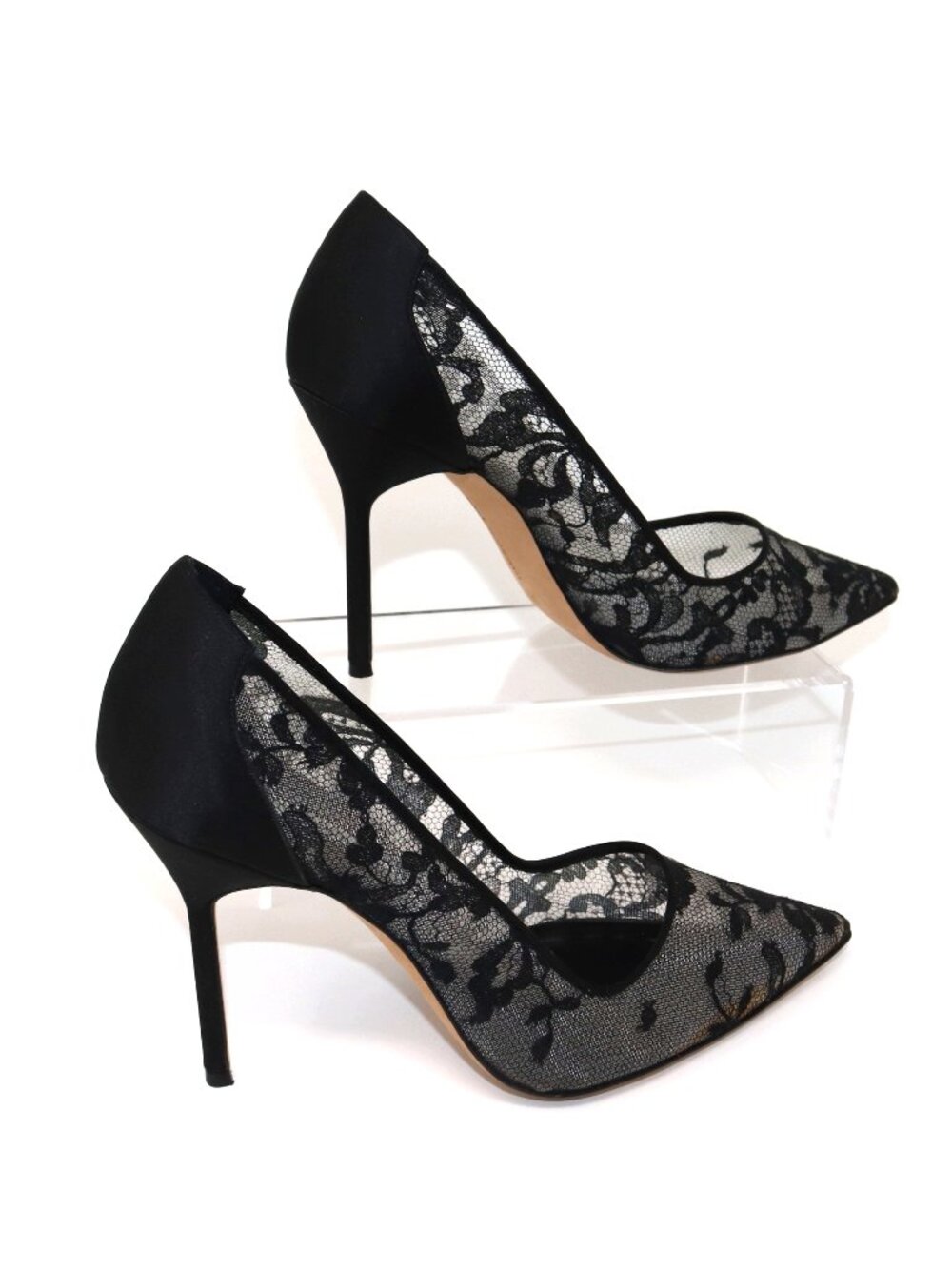 SOLD——- Manolo Blahnik 38 BB 105 Black Floral Lace Satin Stiletto Point Toe Pump - Picture 4 of 15